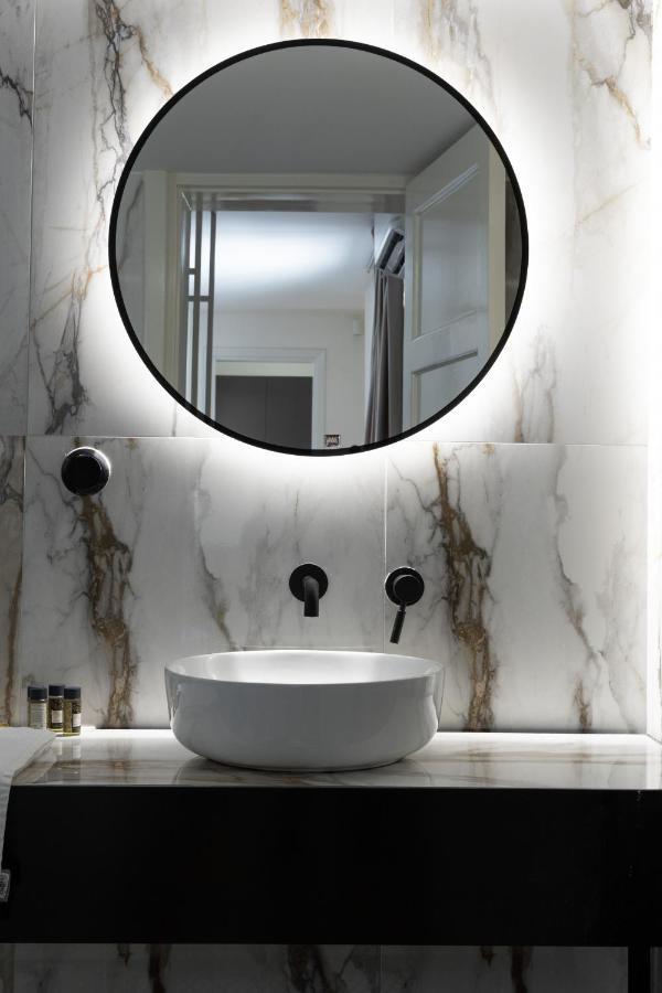 Meno Suite With Private Terrace - Jaccuzzi, Acropolis View Aten Exteriör bild